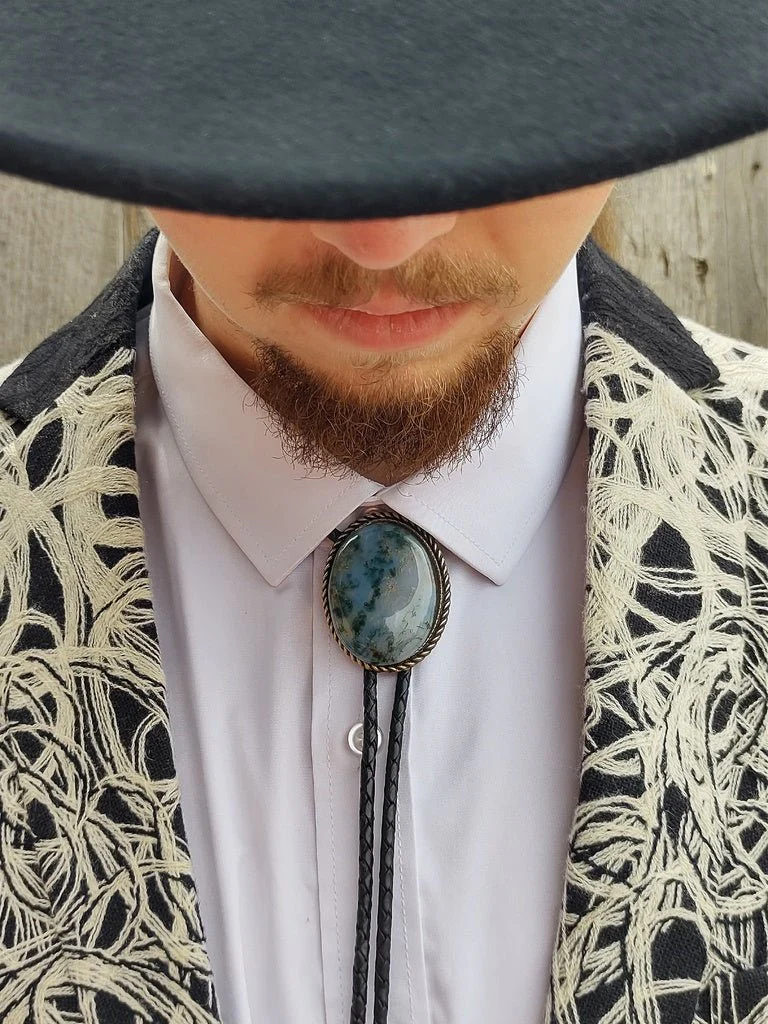 Bolo Ties: The Perfect Addition to Any Outfit